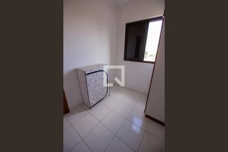 Apartamento à venda com 72m², 3 quartos e 1 vagaQuarto 2