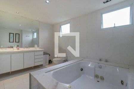 Apartamento à venda com 417m², 4 quartos e 6 vagas