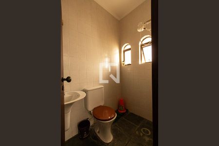 Apartamento para alugar com 183m², 3 quartos e 2 vagasBanheiro Área de Serviço