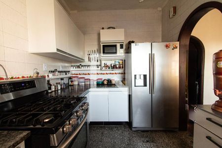 Apartamento para alugar com 183m², 3 quartos e 2 vagasCozinha