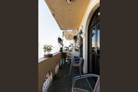 Apartamento para alugar com 183m², 3 quartos e 2 vagasVaranda Sala