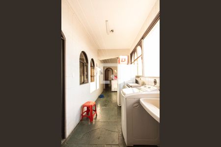 Apartamento para alugar com 183m², 3 quartos e 2 vagasÁrea de Serviço