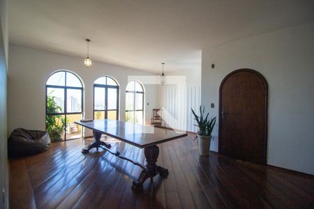 Sala  de apartamento para alugar com 3 quartos, 183m² em Centro, Sorocaba