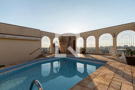 Apartamento para alugar com 183m², 3 quartos e 2 vagasÁrea comum - Piscina