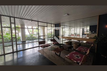 Apartamento à venda com 90m², 2 quartos e sem vaga Apartamento à venda com 90m², 2 quartos e sem vagaHall de entrada