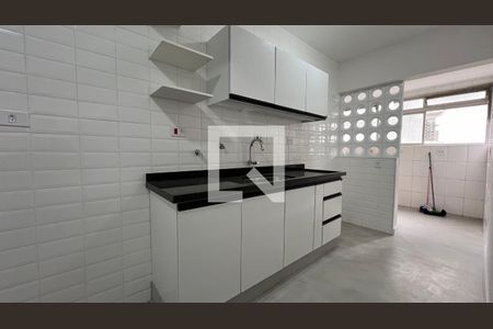 Apartamento à venda com 90m², 2 quartos e sem vaga Apartamento à venda com 90m², 2 quartos e sem vagaCozinha