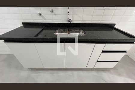 Apartamento à venda com 90m², 2 quartos e sem vaga Apartamento à venda com 90m², 2 quartos e sem vagaCozinha