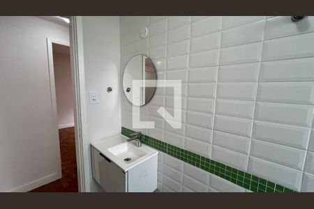 Apartamento à venda com 90m², 2 quartos e sem vaga Apartamento à venda com 90m², 2 quartos e sem vagaBanheiro