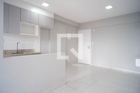 Sala/Cozinha de apartamento para alugar com 2 quartos, 50m² em Burgo Paulista, São Paulo