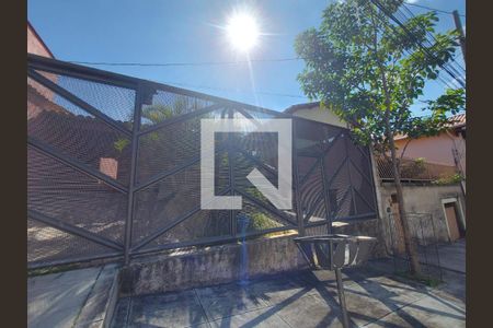 Casa para alugar com 4290m², 2 quartos e 3 vagasFachada
