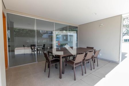 Apartamento à venda com 256m², 4 quartos e 4 vagasÁrea externa