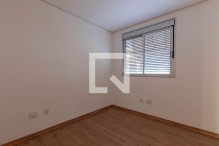 Apartamento à venda com 256m², 4 quartos e 4 vagasQuarto 3