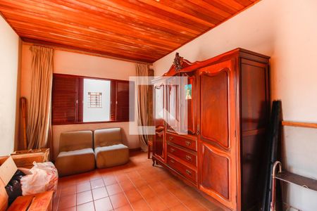 Casa à venda com 268m², 4 quartos e 4 vagasQuarto externo