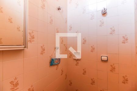 Casa à venda com 268m², 4 quartos e 4 vagasBanheiro 2