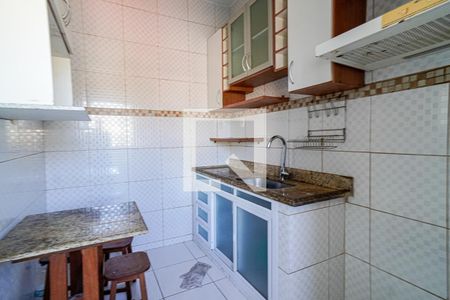 Apartamento à venda com 65m², 2 quartos e sem vaga Apartamento à venda com 65m², 2 quartos e sem vagaCozinha