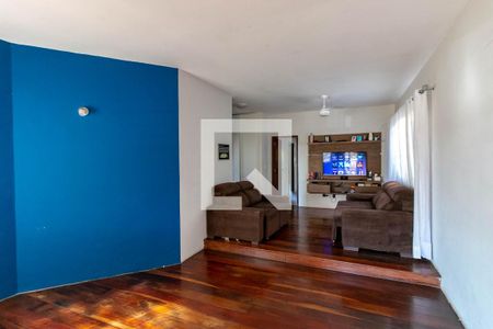 Sala de casa à venda com 4 quartos, 257m² em Nova Esperança, Belo Horizonte