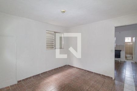 Sala/Quarto de casa para alugar com 1 quarto, 60m² em Vila Silviânia, Carapicuíba