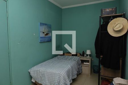 Quarto de casa à venda com 3 quartos, 250m² em Parque Guarani, São Paulo