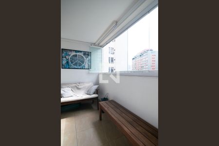 Sala de apartamento à venda com 2 quartos, 59m² em Consolação, São Paulo