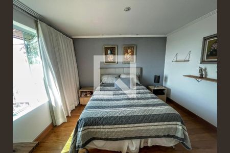 Casa à venda com 290m², 4 quartos e 3 vagas Casa à venda com 290m², 4 quartos e 3 vagasquarto 3