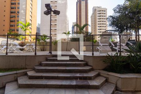 Apartamento à venda com 177m², 3 quartos e 3 vagasÁrea Comum - Piscina