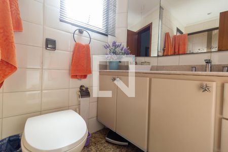 Apartamento à venda com 177m², 3 quartos e 3 vagasBanheiro da Suite Master