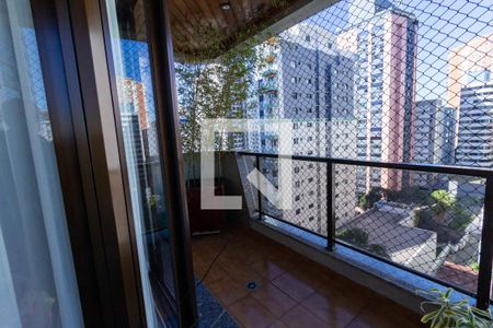 Apartamento à venda com 177m², 3 quartos e 3 vagasVista da Varanda da Sala