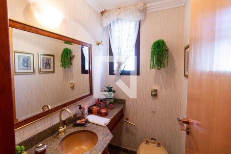 Apartamento à venda com 177m², 3 quartos e 3 vagasLavabo