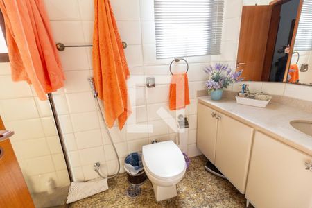 Apartamento à venda com 177m², 3 quartos e 3 vagasBanheiro da Suite Master