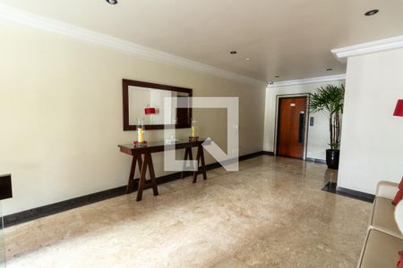 Apartamento à venda com 177m², 3 quartos e 3 vagasÁrea Comum - Hall de Entrada