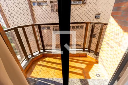 Apartamento à venda com 177m², 3 quartos e 3 vagasVaranda da Suite Master