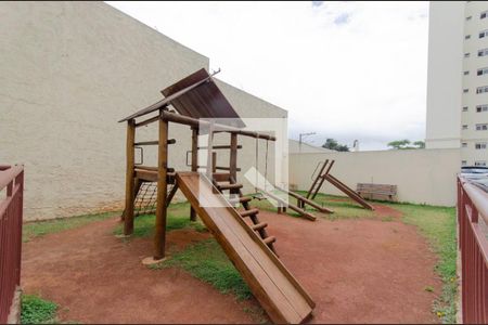 Apartamento à venda com 49m², 2 quartos e 1 vaga Apartamento à venda com 49m², 2 quartos e 1 vagaÁrea Comum - Playground