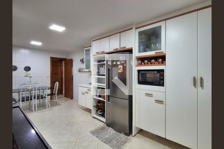 Apartamento à venda com 220m², 4 quartos e 3 vagas Apartamento à venda com 220m², 4 quartos e 3 vagasCozinha
