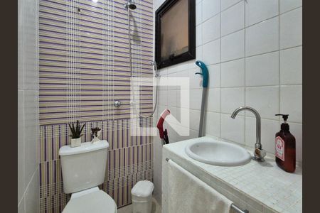 Apartamento à venda com 220m², 4 quartos e 3 vagas Apartamento à venda com 220m², 4 quartos e 3 vagasLavabo