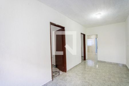 Sala de casa para alugar com 2 quartos, 125m² em Vila Homero Thon, Santo André