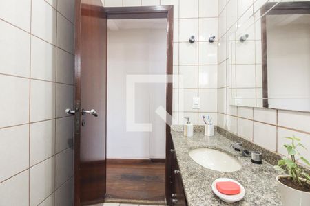 Apartamento à venda com 107m², 3 quartos e 2 vagas Apartamento à venda com 107m², 3 quartos e 2 vagasBanheiro Social