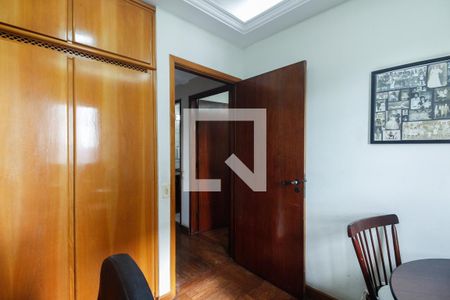 Apartamento à venda com 107m², 3 quartos e 2 vagas Apartamento à venda com 107m², 3 quartos e 2 vagasQuarto 1