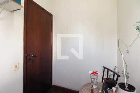 Apartamento à venda com 107m², 3 quartos e 2 vagas Apartamento à venda com 107m², 3 quartos e 2 vagasÁrea de Serviço - Quarto de Serviço