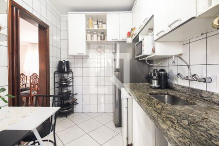 Apartamento à venda com 107m², 3 quartos e 2 vagas Apartamento à venda com 107m², 3 quartos e 2 vagasCozinha