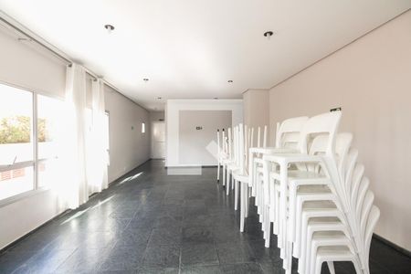 Apartamento à venda com 107m², 3 quartos e 2 vagas Apartamento à venda com 107m², 3 quartos e 2 vagasCondomínio - Salão de Festas
