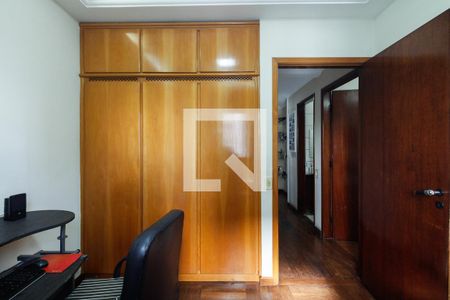 Apartamento à venda com 107m², 3 quartos e 2 vagas Apartamento à venda com 107m², 3 quartos e 2 vagasQuarto 1