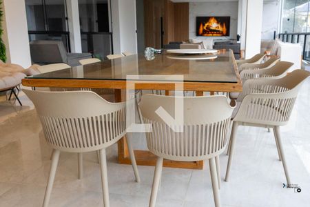 Casa de condomínio à venda com 600m², 5 quartos e 4 vagasSala Jantar