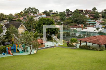 Casa de condomínio à venda com 600m², 5 quartos e 4 vagasCondomínio