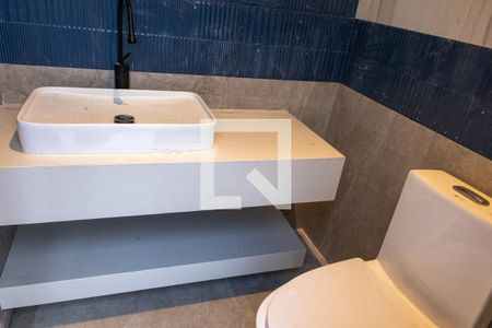 Casa de condomínio à venda com 600m², 5 quartos e 4 vagasBanheiro