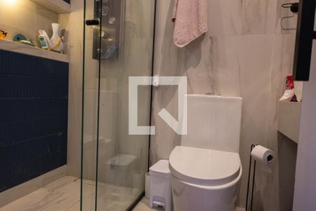 Casa de condomínio à venda com 600m², 5 quartos e 4 vagasBanheiro Quarto 2