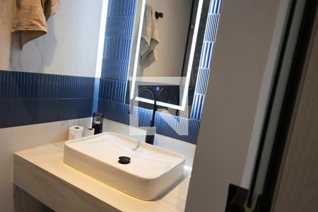 Casa de condomínio à venda com 600m², 5 quartos e 4 vagasBanheiro Quarto 3