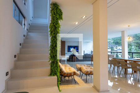 Casa de condomínio à venda com 600m², 5 quartos e 4 vagasSala Estar