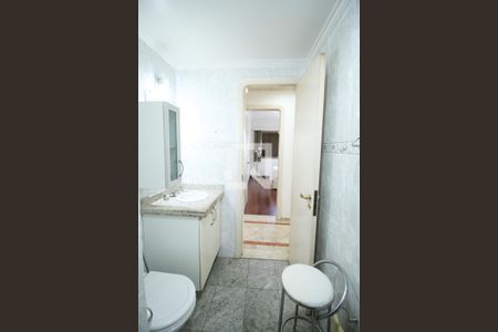 Apartamento à venda com 130m², 3 quartos e 2 vagas Apartamento à venda com 130m², 3 quartos e 2 vagasBanheiro