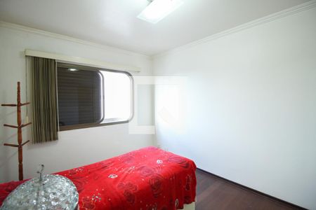 Apartamento à venda com 130m², 3 quartos e 2 vagas Apartamento à venda com 130m², 3 quartos e 2 vagasSuíte