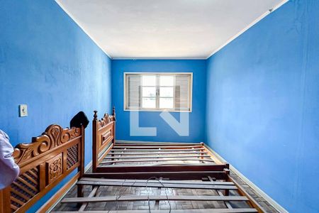 Casa à venda com 268m², 3 quartos e 4 vagasQuarto 2